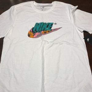 Nike Mens T-shirt